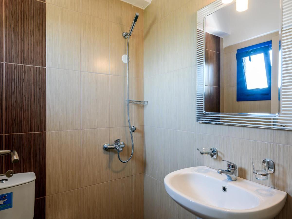 Giannis Studio Agia Roumeli Apartment Exterior photo